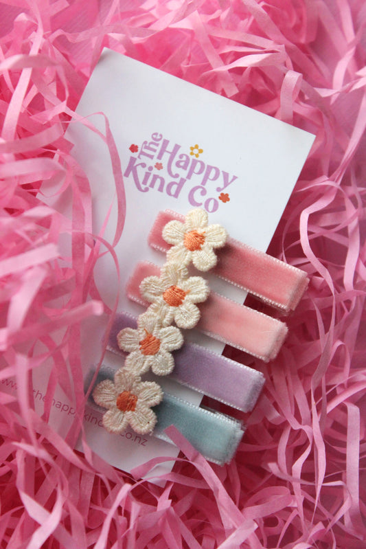 Velvet Daisy Clips - Dreamy Pastels