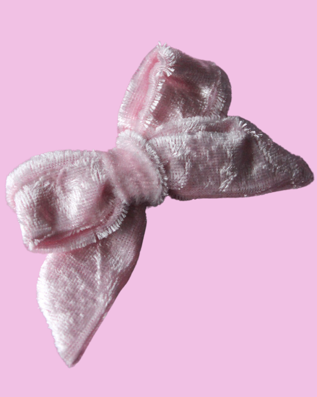 Marshmallow Fluff Velvet Victoria Bow