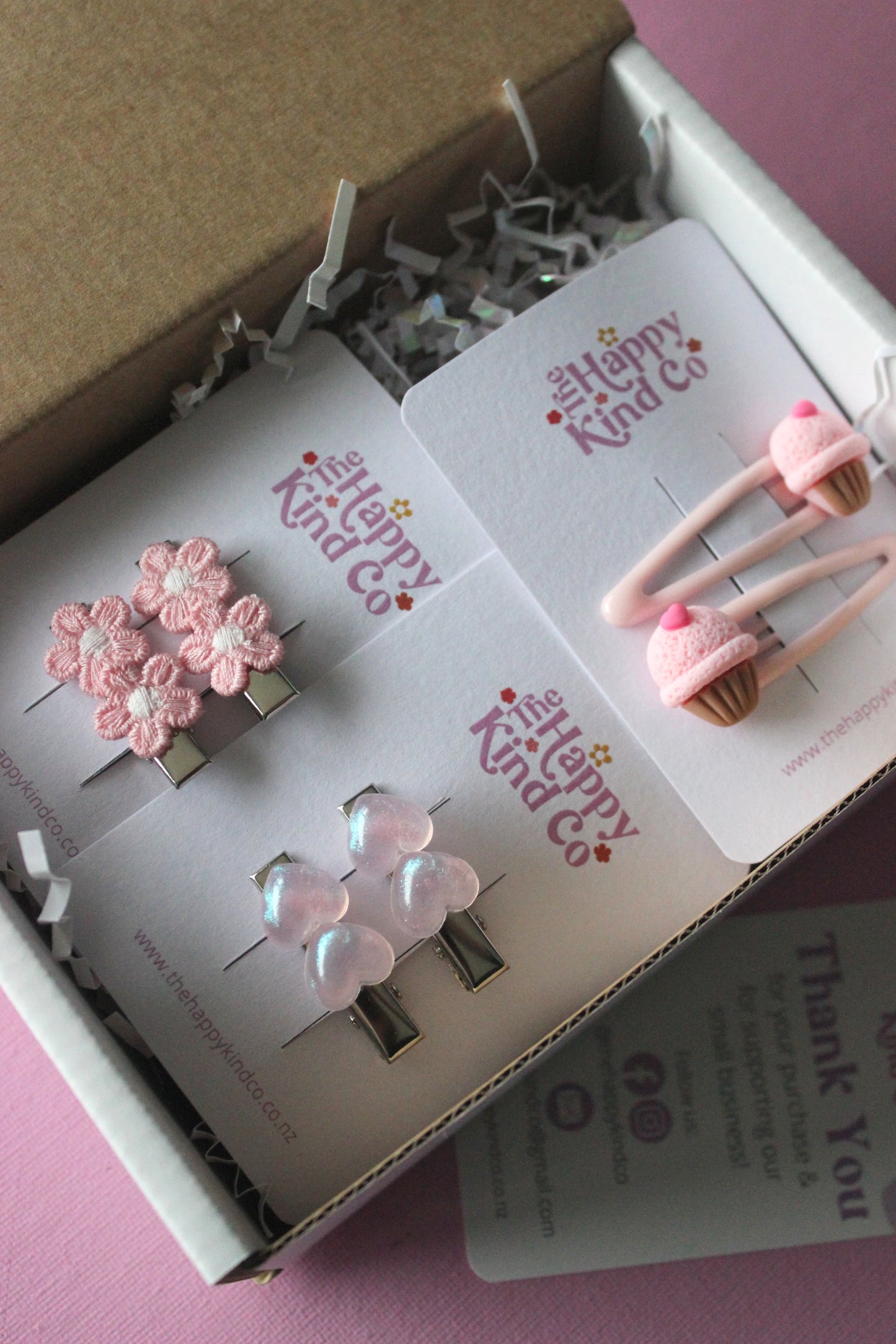 Dainty Daisy Clips