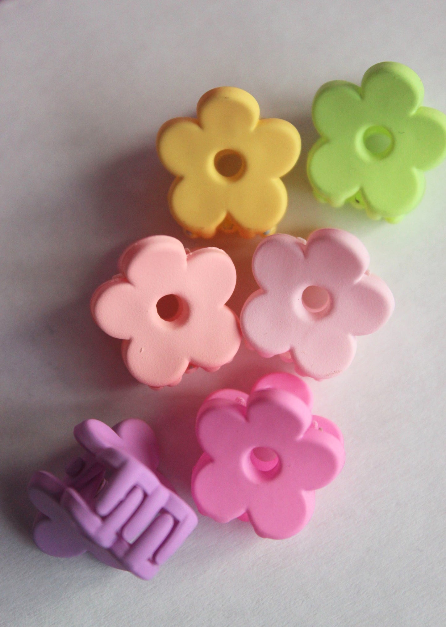 Chunky Flower Mini Claw Clips 6 Pack